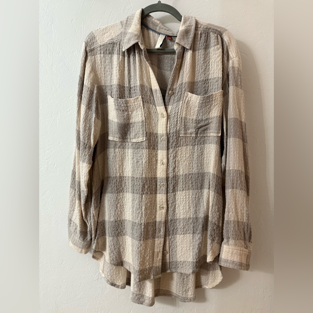 Pilcro Beige and Gray Plaid Button Down Shirt